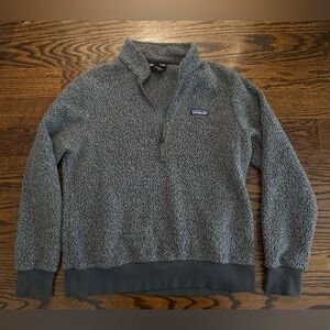 Patagonia Women's Gray 1/4-Zip Woolyester Sweater